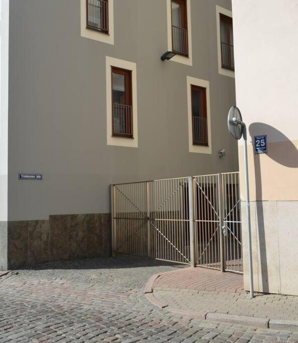 Luxury Apartment With A Balcony And View In Riga Old Town Eksteriør billede