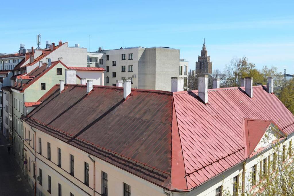 Luxury Apartment With A Balcony And View In Riga Old Town Eksteriør billede